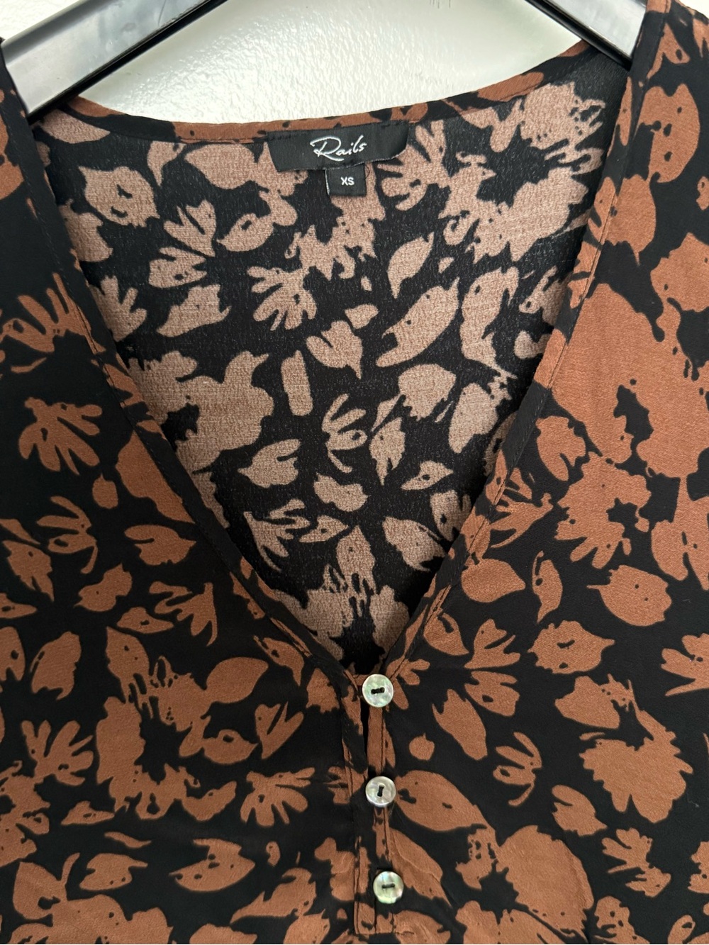 Rails Brown & Black Floral V-Neck Button-Front Dress - Picture 5 of 5